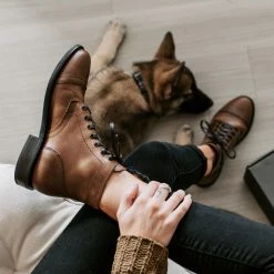 Thursday Boots - Women's Captain | Natural