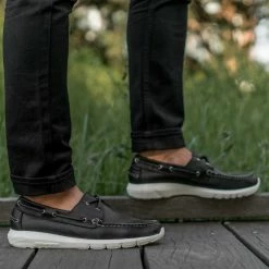 Thursday Boots - Men's Sneakers Handsewn Runner | Black