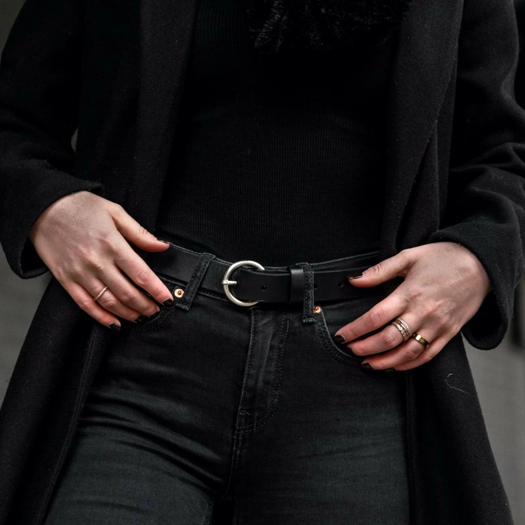 Thursday Boots - Accessories Women's Circle Leather Belt | Black 6 Thursday Boots - Accessories Women's Circle Leather Belt | Black