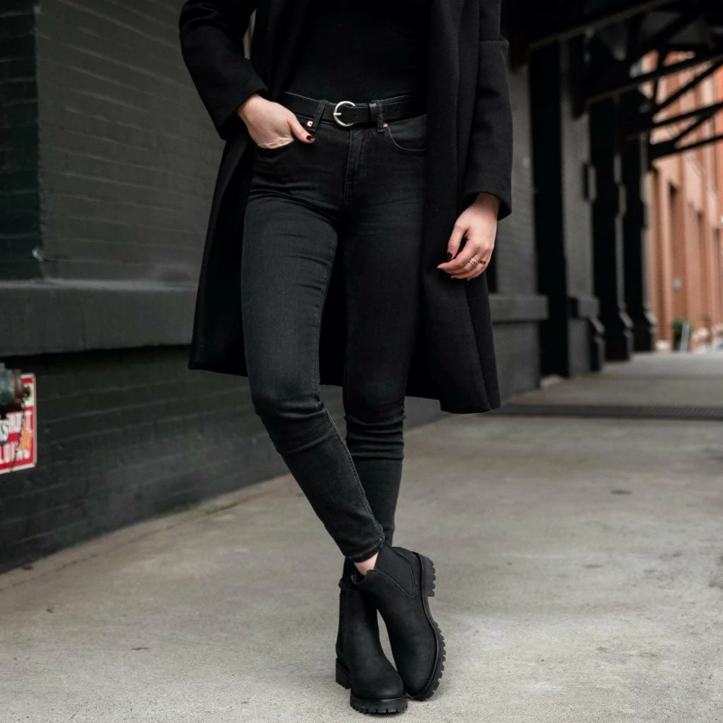 Thursday Boots - Accessories Women's Circle Leather Belt | Black 7 Thursday Boots - Accessories Women's Circle Leather Belt | Black