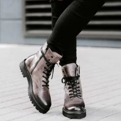 Thursday Boots - Women's Combat | Carbon