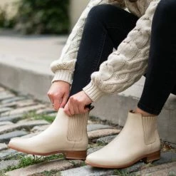 Thursday Boots - Women's Dreamer | Beige