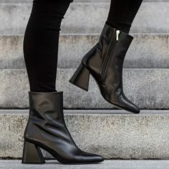 Thursday Boots - Women's Heartbreaker | Black
