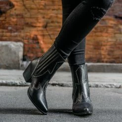 Thursday Boots - Women's Icon | Black