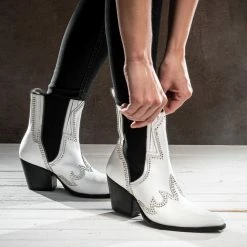 Thursday Boots - Women's Icon | White