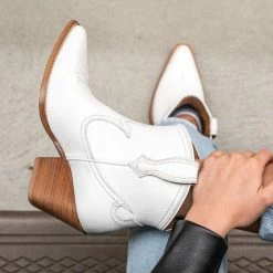 Thursday Boots - Women's Indio | White 17 Thursday Boots - Women's Indio | White