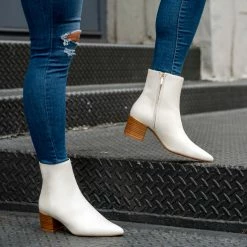 Thursday Boots - Women's Luna | Ecru