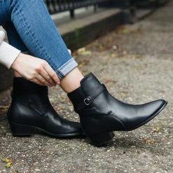 Thursday Boots - Women's Rogue | Black