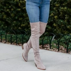 Thursday Boots - Women's Tempest | Sand