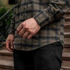 Thursday Threads - Filson Shirts & Pants Alaskan Guide Shirt | Otter Green + Black Plaid 11 Thursday Threads - Filson Shirts & Pants Alaskan Guide Shirt | Otter Green + Black Plaid