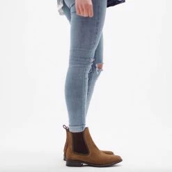 Thursday Boots - Women's Duchess | Cognac Suede